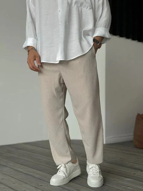 Luxe Corduroy Hose – Für einen eleganten und entspannten Look