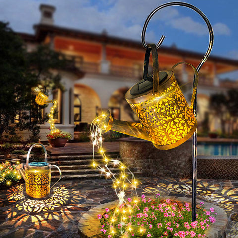 Gießkanne Gartenlampe mit Sprühbeleuchtung – Magische Außenbeleuchtung mit Solarenergie