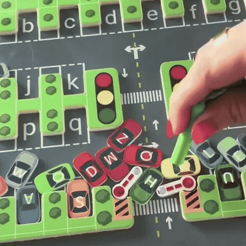 Kleinkind Parkplatz Labyrinth - Lernen und Spielen mit Buchstaben