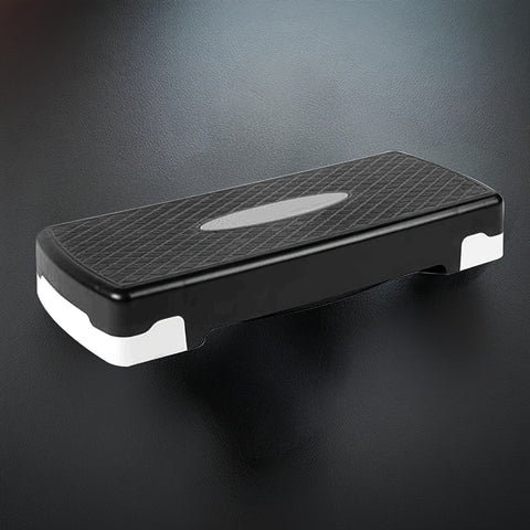 Verstellbarer Aerobic Stepper mit rutschfester Oberfläche – Perfekt für Home- und Gym-Workouts