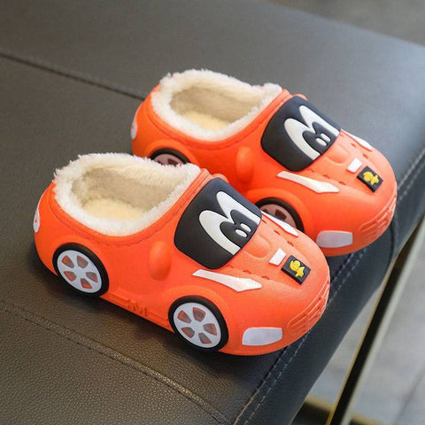 Fröhliche Auto Hausschuhe für Kinder - Spielerisch und Bequem für Zu Hause