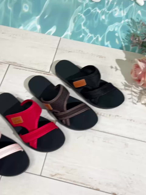 Damen Mesh Slide Sandalen – Leicht und Atmungsaktiv mit Kreuzriemen