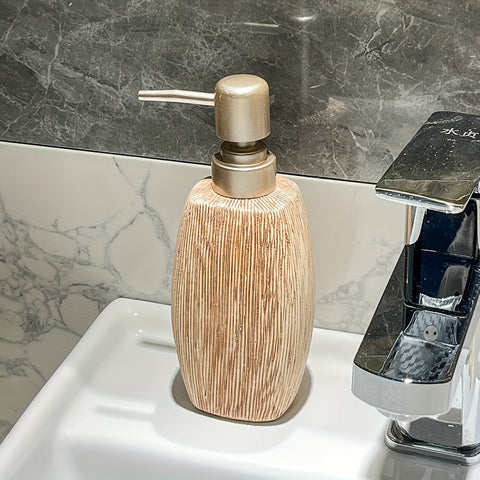 Holzmaserung Stil Keramisches Badezimmer Set – Luxuriöse Accessoires für einen natürlichen Touch in Ihrem Badezimmer