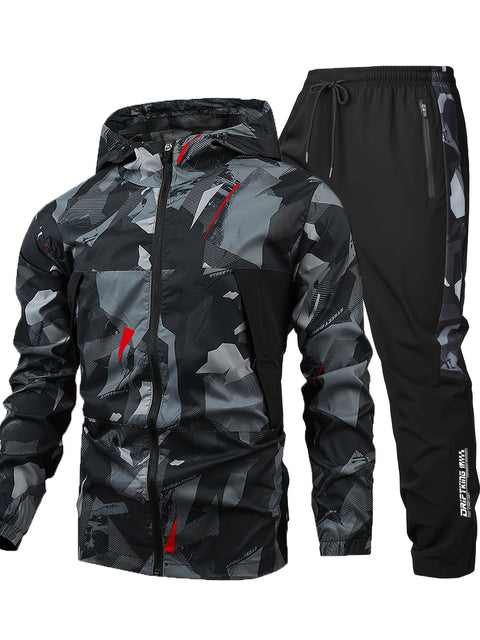 Sportliches Outfit für Männer – Bequemer Hoodie und Lange Hose im Camouflage-Design