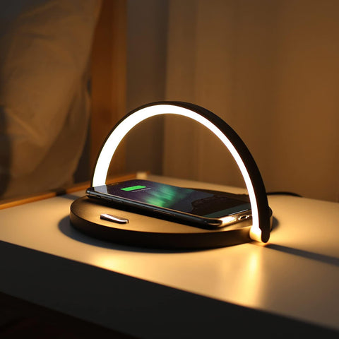 Drahtlose Lade-Lampe - Stilvolle Beleuchtung und Laden in Einem