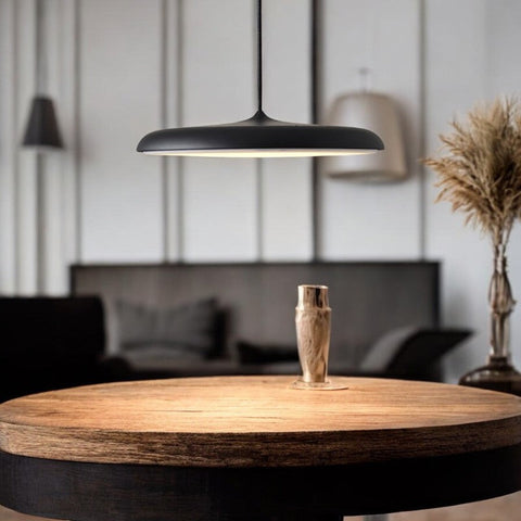 Nordic Glow LED Pendelleuchte – Schlichtes skandinavisches Lichtdesign
