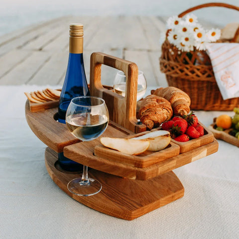 Eleganter Holz-Picknick-Weintisch – Praktisch und Luxuriös