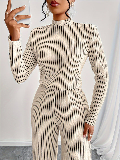 Eleganter Rippstrick-Overall für Damen – Gestreift, Lange Ärmel und Hoher Kragen