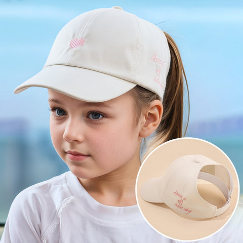 Verstellbare Baseballmütze für Kinder – Herzstickerei und Atmungsaktiver Komfort