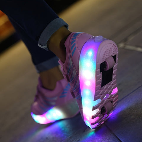 LichtJong Leuchtende Roller Sneakers - Für Kinder, die sich gerne bewegen