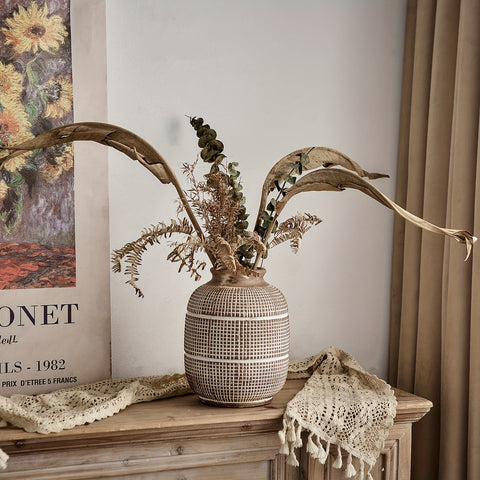 Rustikale Geometrische Vase - Natürliche Atmosphäre für Dein Interieur