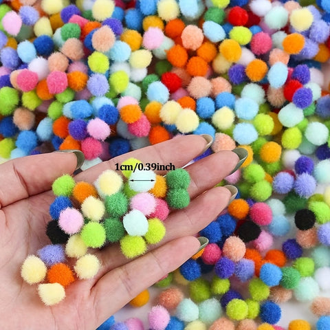 DIY Pom Poms Set – 2000 Stück für kreative Bastelprojekte