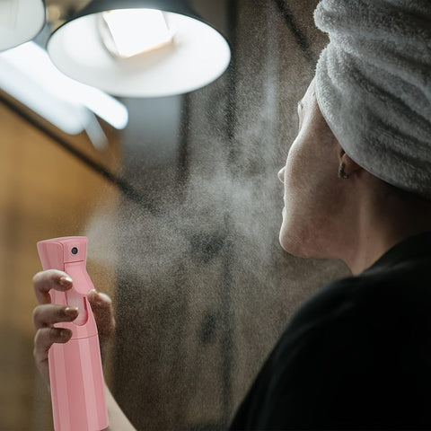 Feiner Nebel Sprühflasche – 200ml für Präzision in Haar- und Pflanzenpflege