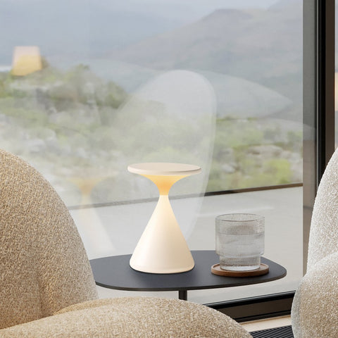 Aeron Sanduhr Dimmbar LED Tischlampe – Elegant und Kabellos Licht