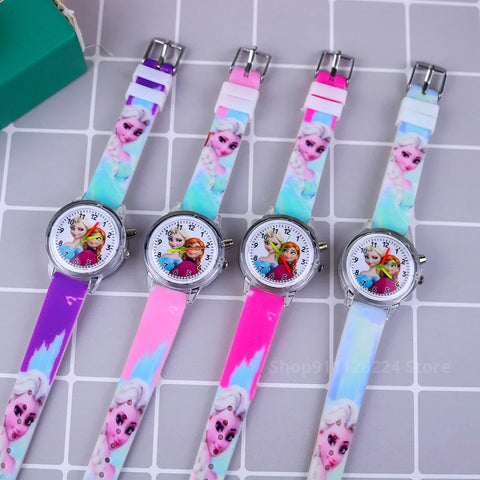 Leuchtende Kinderuhr – Erhältlich in Spider-Man und Frozen Designs