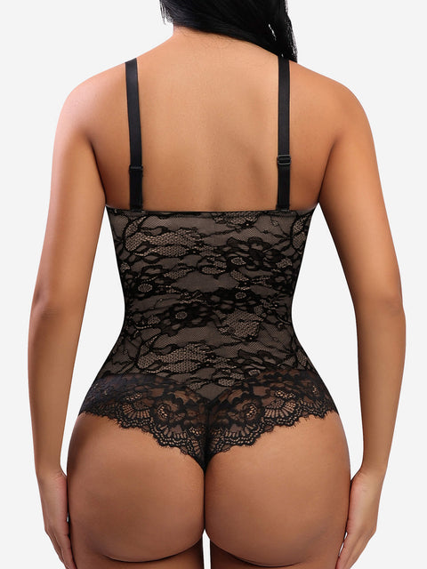 Verführerischer Spitzen-Bodysuit - Elegante und sexy Unterwäsche für besondere Momente