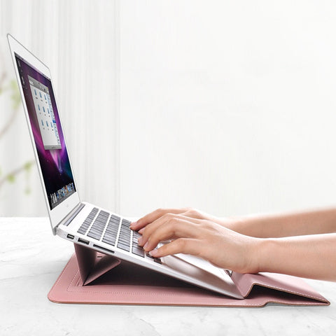 Slimme Laptop Schutzcase - Für Unbeschwertes Arbeiten und Reisen