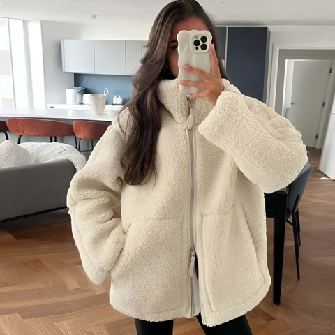 Emmas Komfort Teddyjacke - Für Warme und Stilvolle Tage