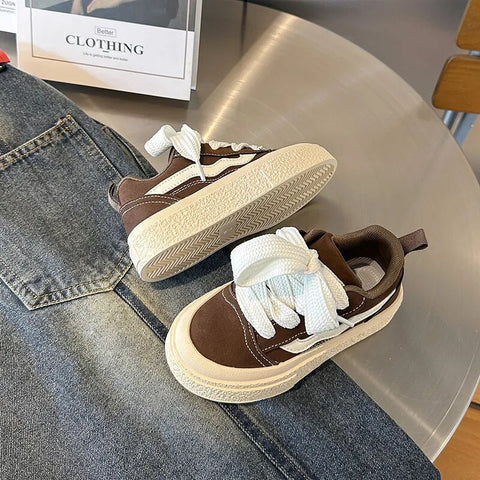 Verspielte Kinder Sneakers - Komfort und Stil bei jedem Schritt
