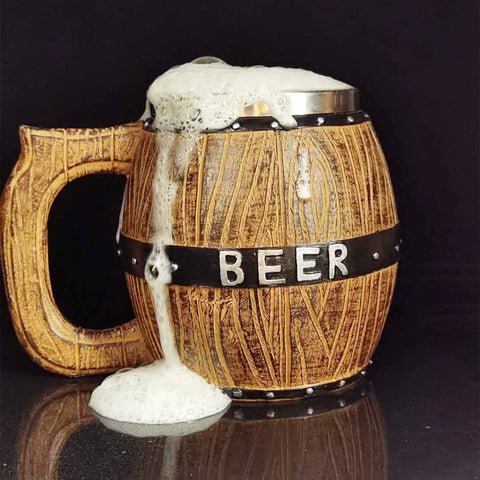 Deutsche Holzfass Bierkrug - Authentisches und Verspieltes Trinkerlebnis