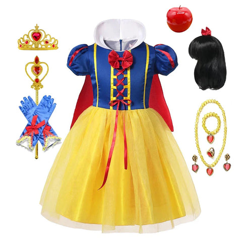 Schneewittchen Prinzessinnenkleid – Mit Umhang, Tiara und Magischen Accessoires