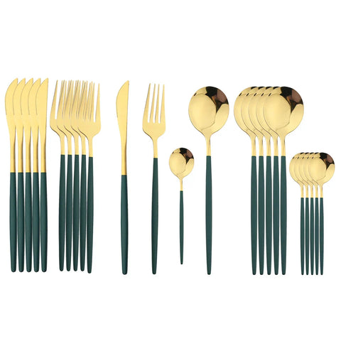 Goldenes Luxus Besteckset - Für eine Elegante Tischdekoration