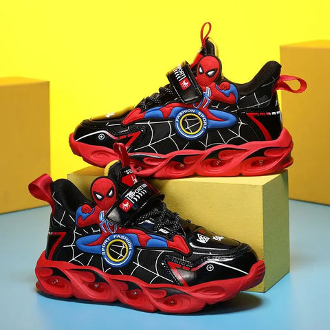 Leuchtende Superhelden Sneakers für Kinder – Stilvoll und Funktional