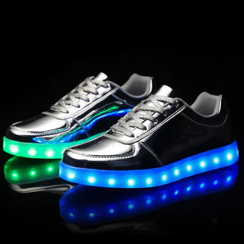 Strahlende Stapper - LED-Schuhe für Kinder, die leuchten