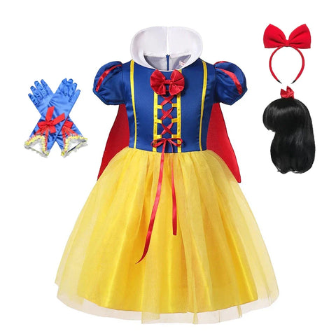 Schneewittchen Prinzessinnenkleid – Mit Umhang, Tiara und Magischen Accessoires