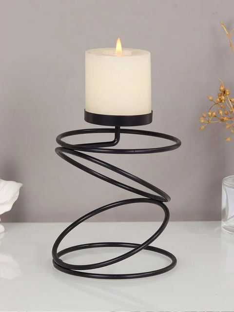 Eleganter Spiral Kerzenhalter – Für ein stilvolles und gemütliches Zuhause