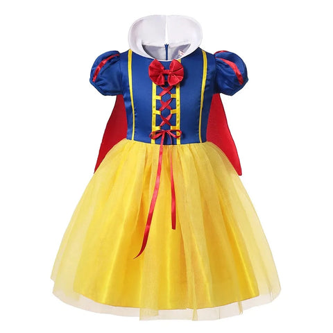 Schneewittchen Prinzessinnenkleid – Mit Umhang, Tiara und Magischen Accessoires