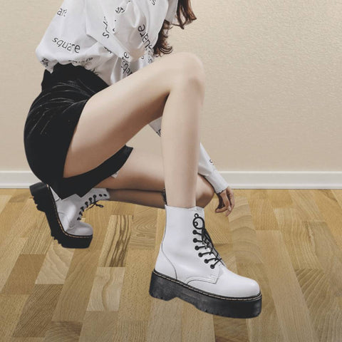 Bertha Stilvolle Stiefel - Edgy und Komfortabel