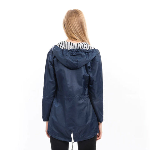 Emma Wasserdichte Regenjacke - Funktional und Stilvoll