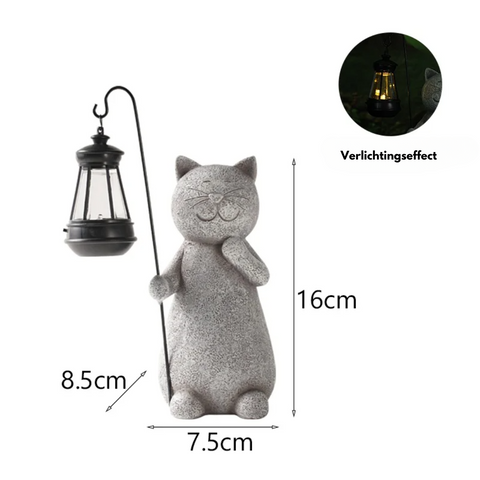 Verzaubernde Katze mit Schmetterling - Stimmungslicht für deinen Garten
