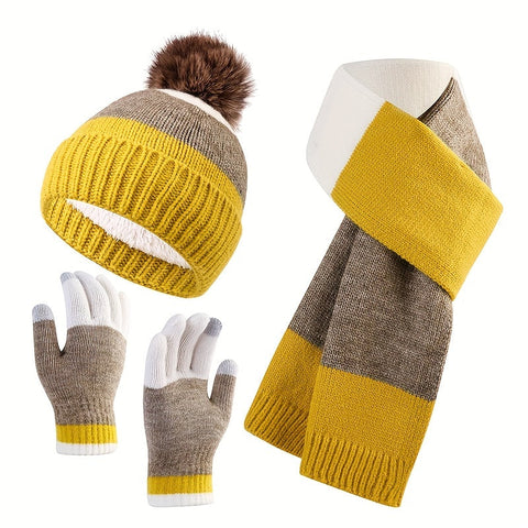 Trendiges Winterset - Mütze, Schal und Handschuhe für kalte Tage