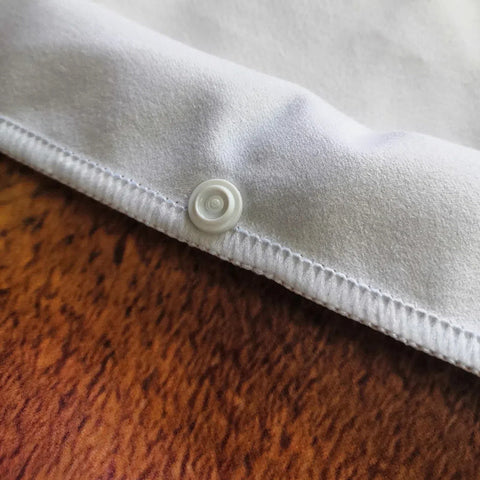 Stitch Mikrofaser Badcape mit Kapuze – Schnelltrocknend und Geeignet für Innen und Außen