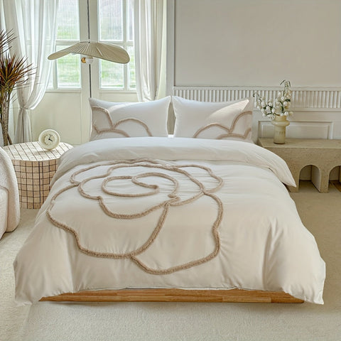 Gepolstertes Bettwäsche-Set – Bettüberwurf und Kissenbezüge mit großem Blumenmuster