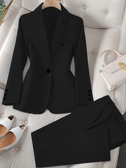 Stilvolles Zweiteiliges Businesskostüm für Damen – Blazer mit Revers und Passender Hose