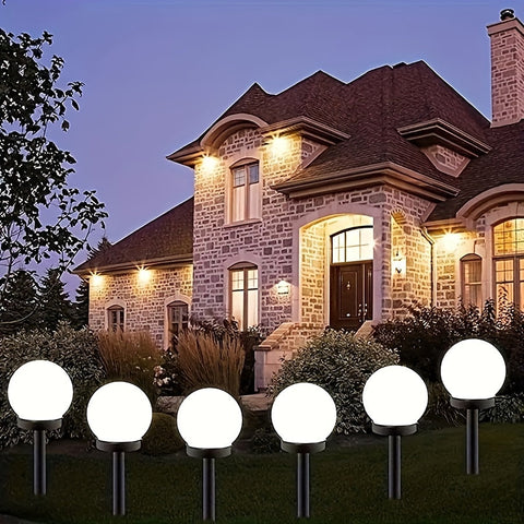 Solar LED Gartenlampen – Sphärische Beleuchtung für Wege und Gärten