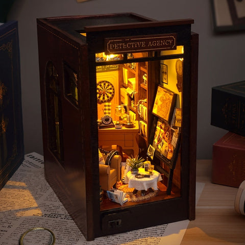 Detektivbüro DIY Miniaturhaus – 3D Puzzle-Set mit Beleuchtung für kreative Hobbyisten