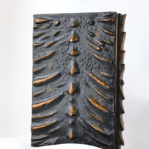 Fantasy Notizbuch mit Drachenauge – Robust und Kunstvoll