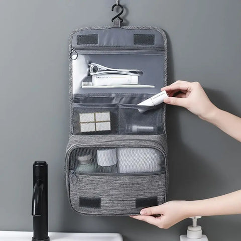 CompactCare Kulturbeutel – Zusammenklappbar, Wasserabweisend und Praktisch für Reisen
