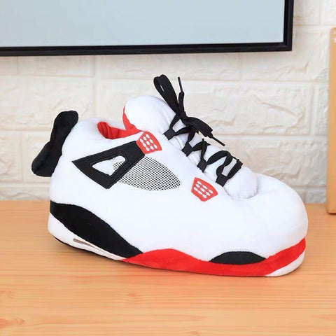 Süße Plüsch Sneaker – Für Wärme und Komfort